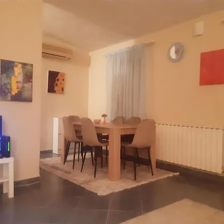 Apartment Podgorica Centre *